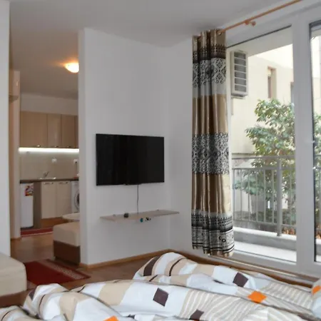 App.sofroni Vrachanski-verona شقة